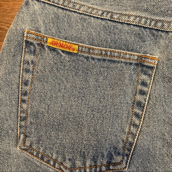 Vintage 80s Jordache Denim Skirt (purchased from Reformation) - Picture 2 of 3